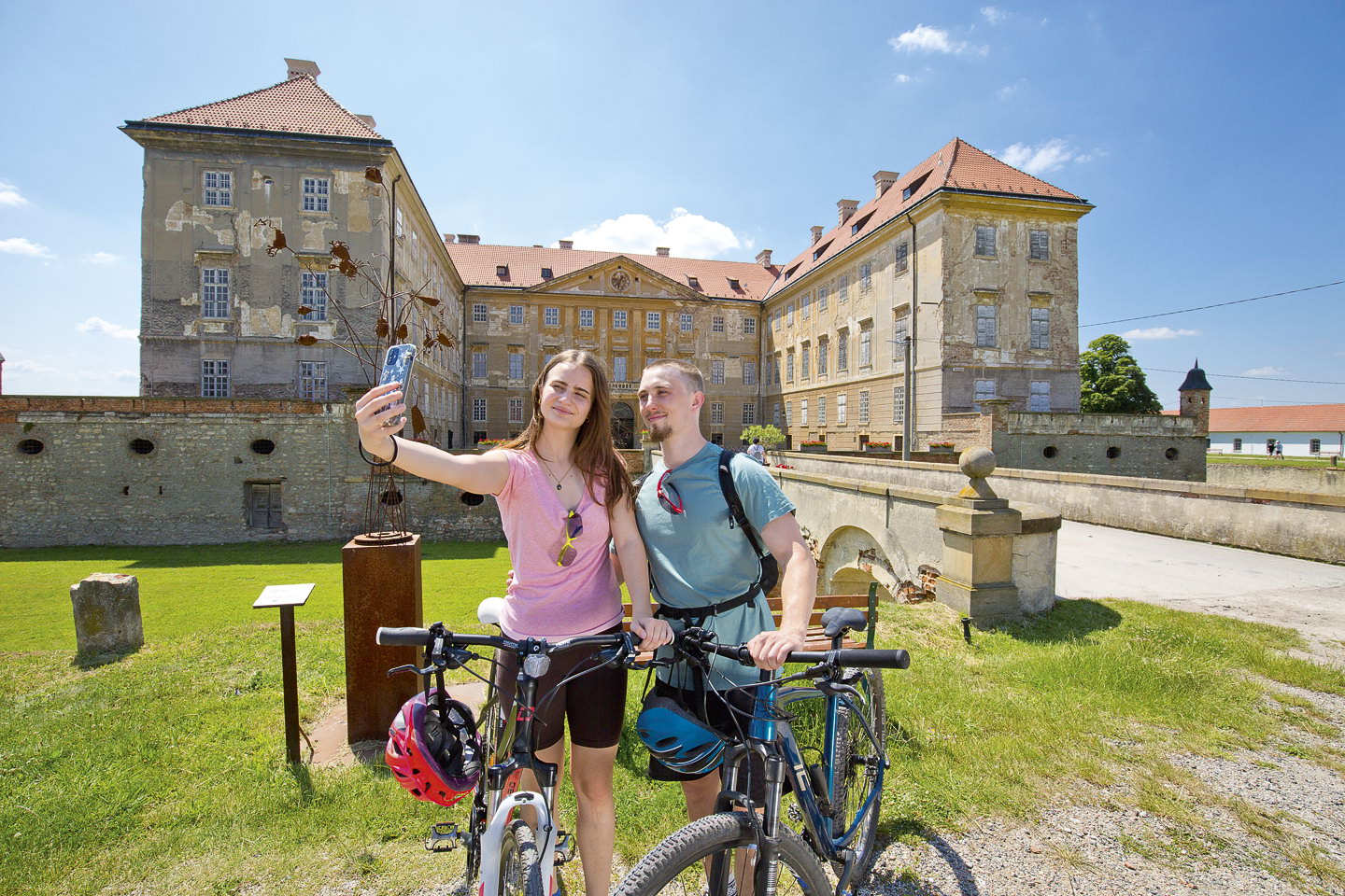 TIP NA CYKLOVÝLET: Záhorský okruh – zaujímavosti na dosah, ktoré zvládne každý